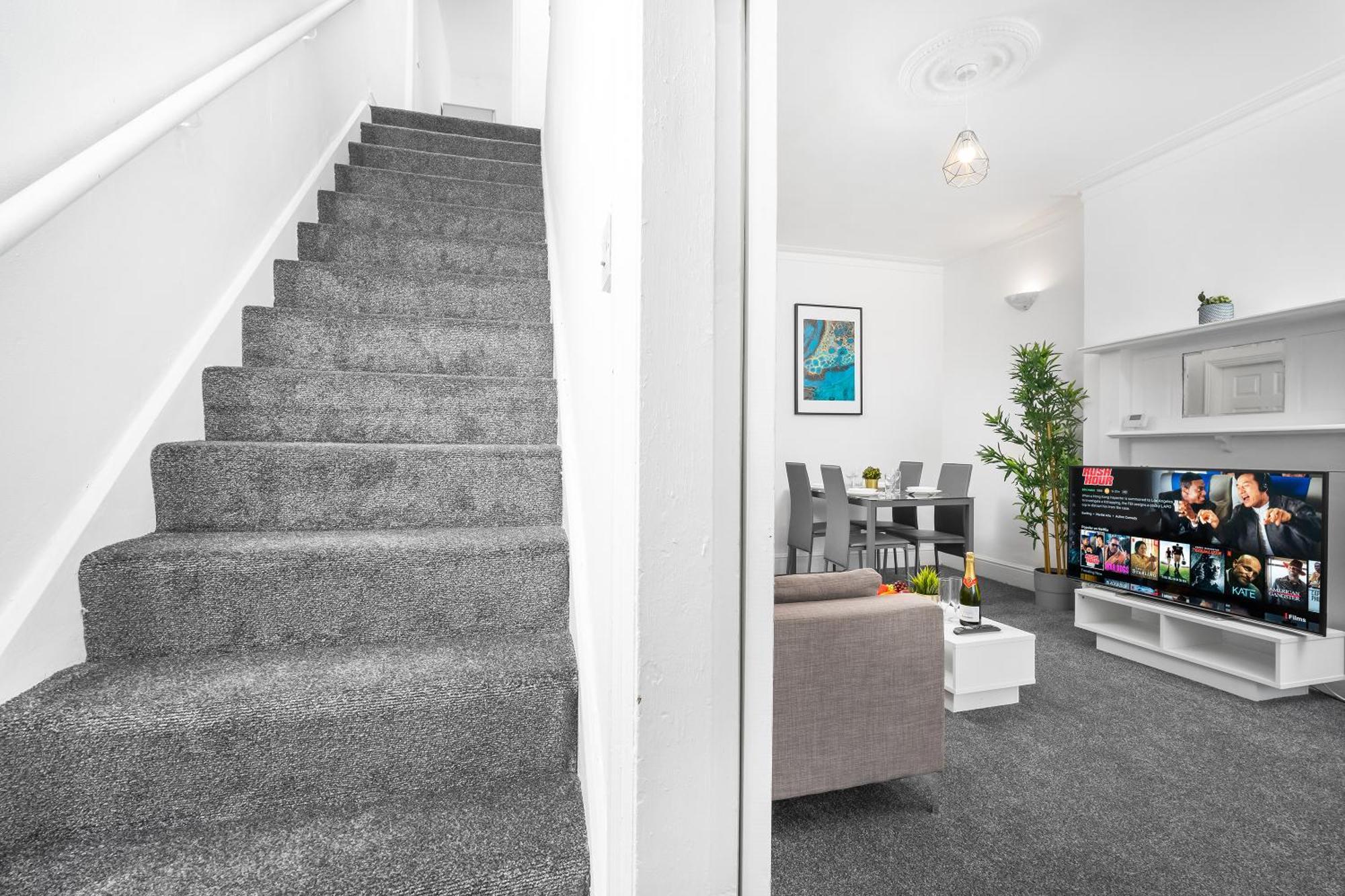 Harborne 2 Bedroom House - Parking - Smart Tv - Wifi - 62W Birmingham Exteriör bild